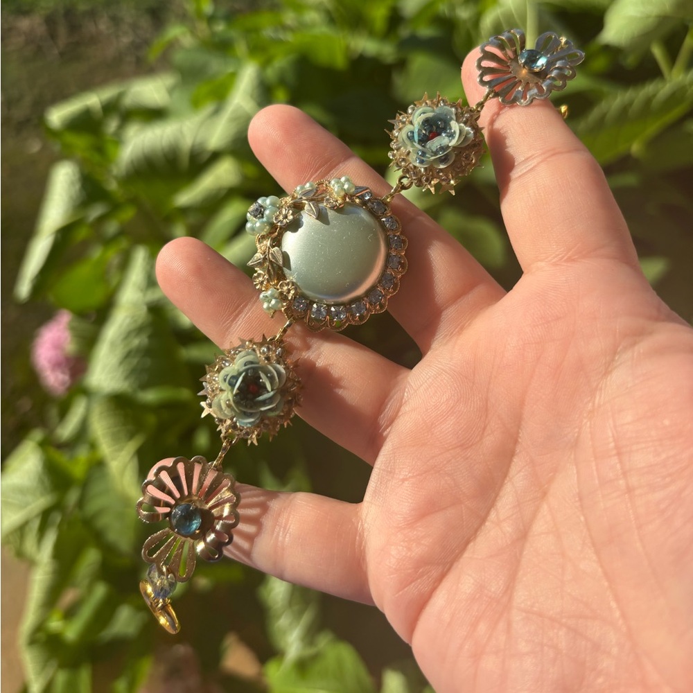 “Aquamarine” 💎💎 Handcrafted bracelet from repurposed vintage earrings